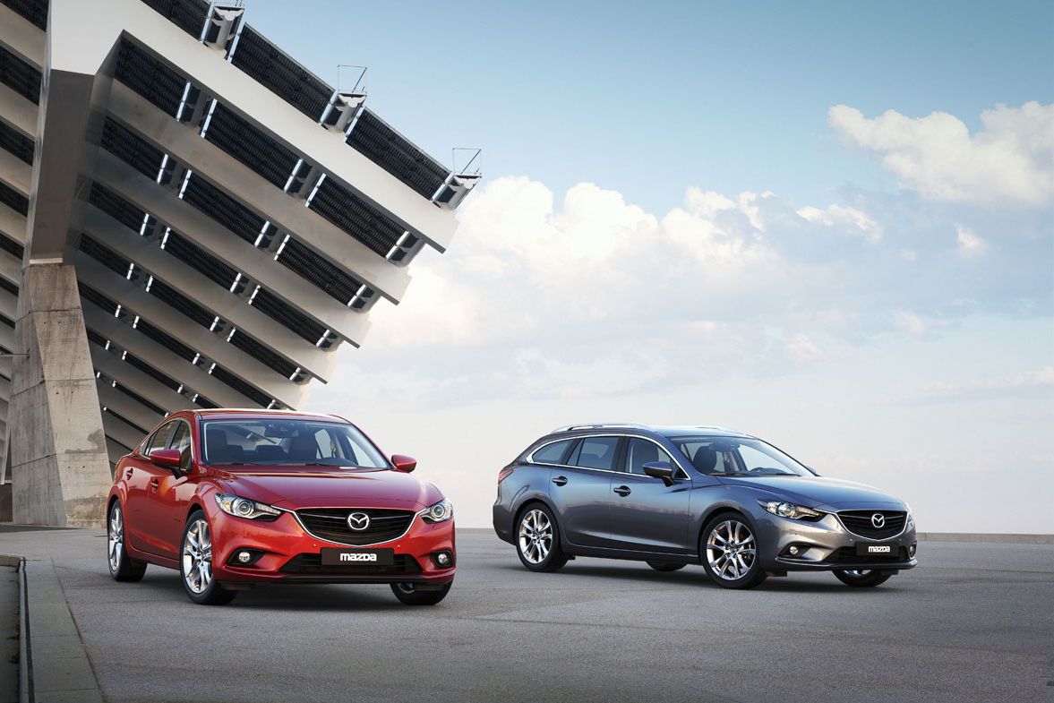 MAZDA 6
