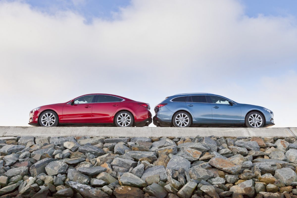 MAZDA 6