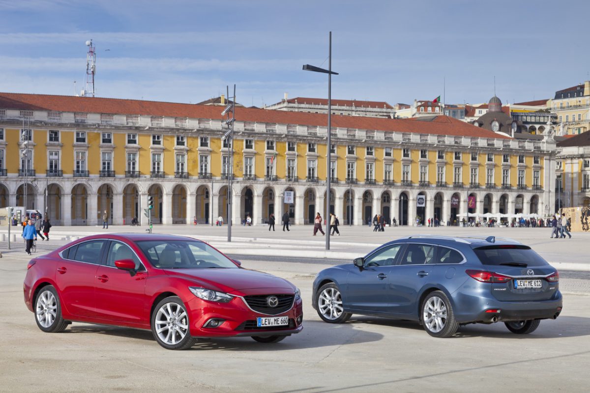 MAZDA 6
