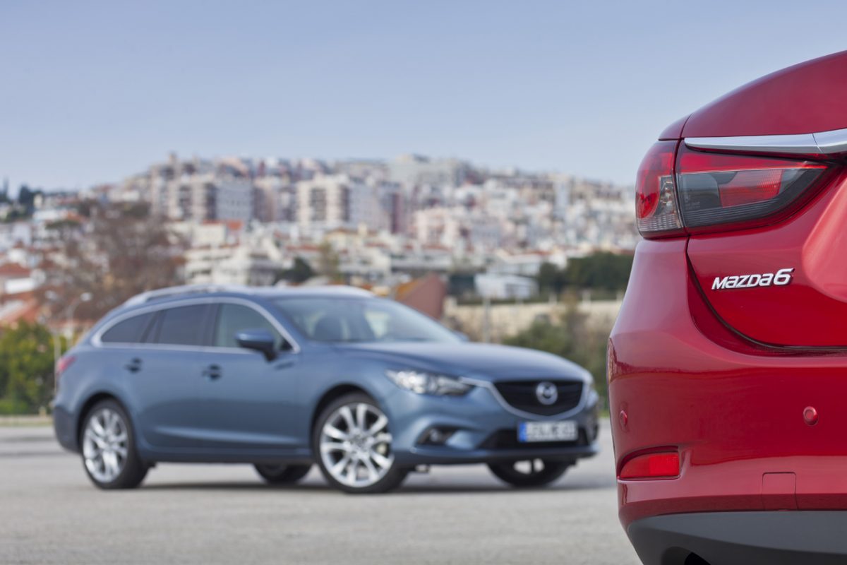 MAZDA 6