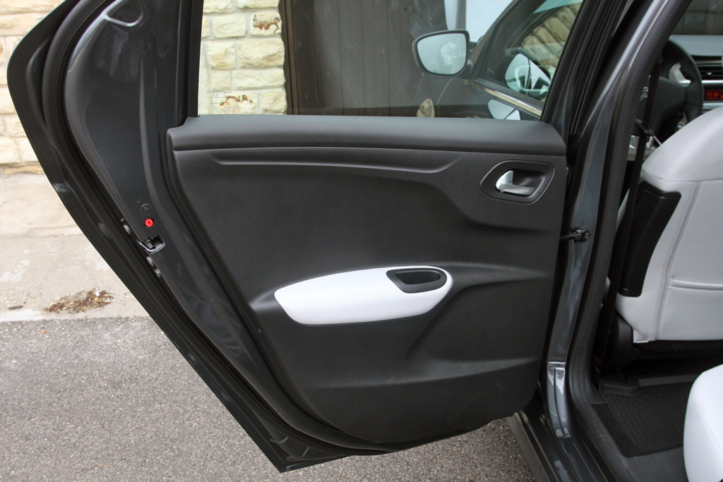 CITROEN C-ELYSEE