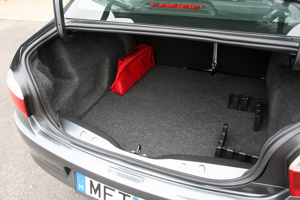 CITROEN C-ELYSEE