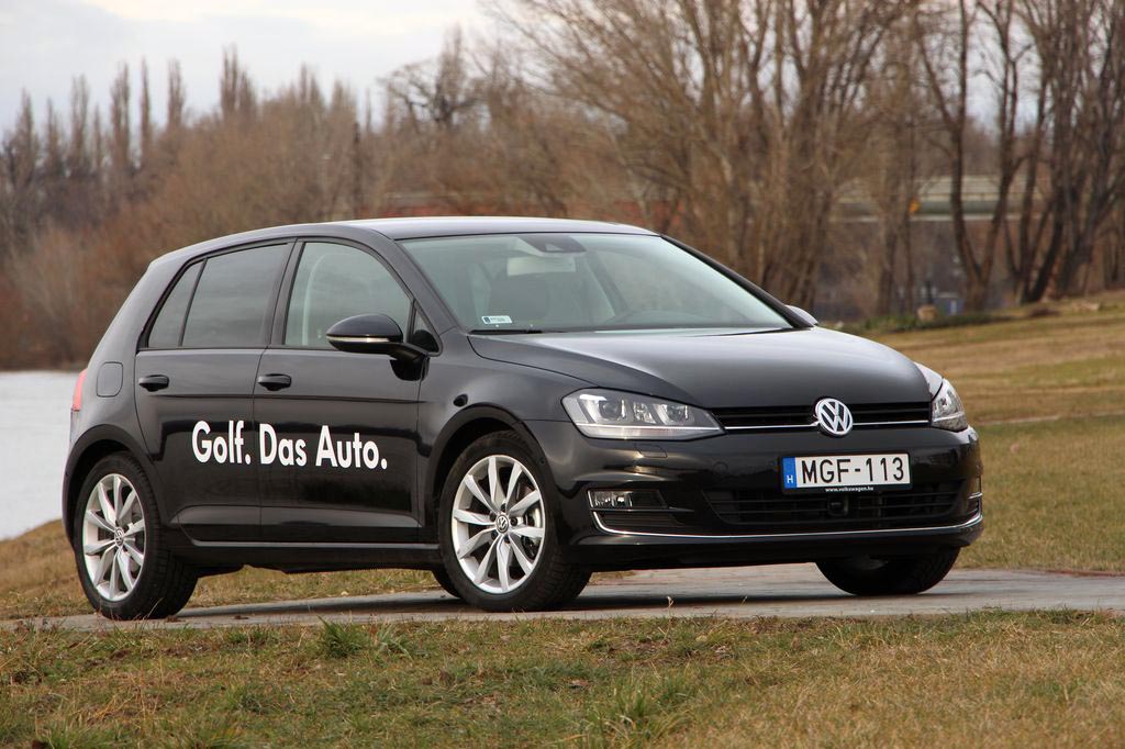 VOLKSWAGEN GOLF