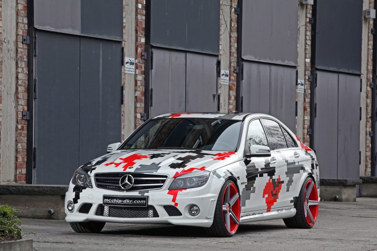 MERCEDES-BENZ