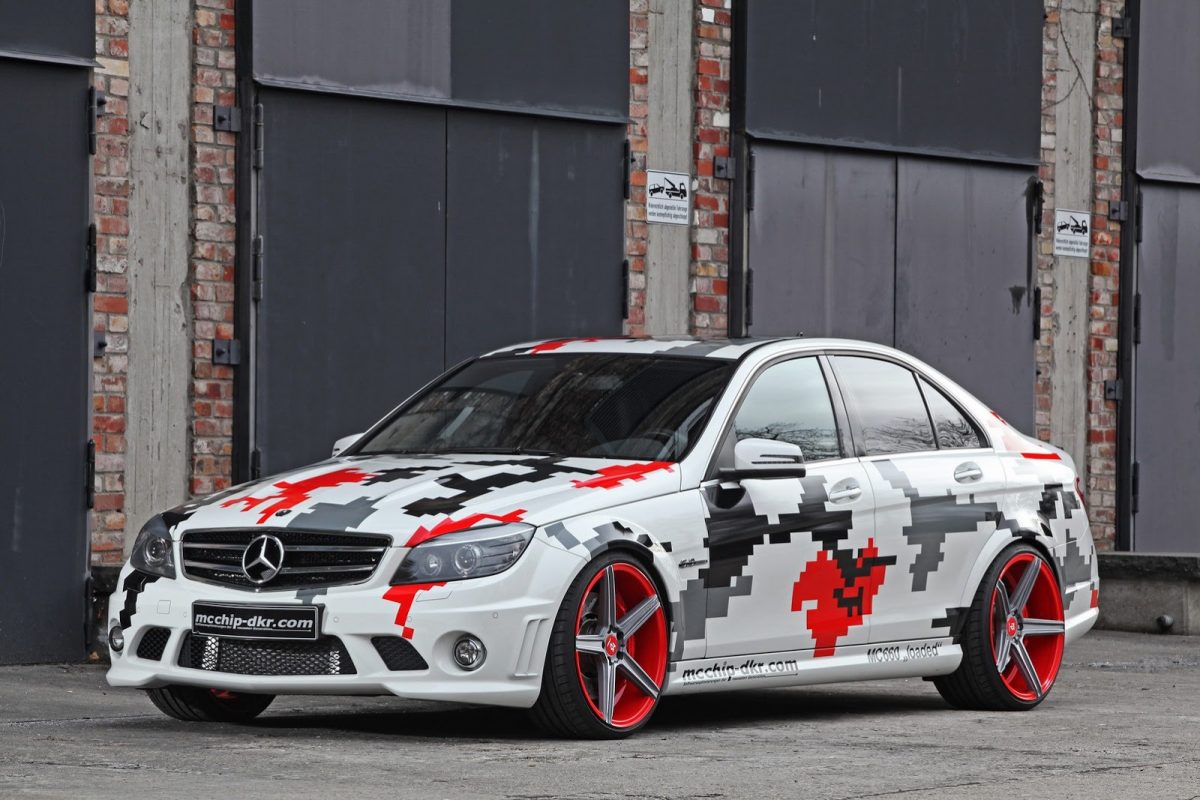 MERCEDES-BENZ