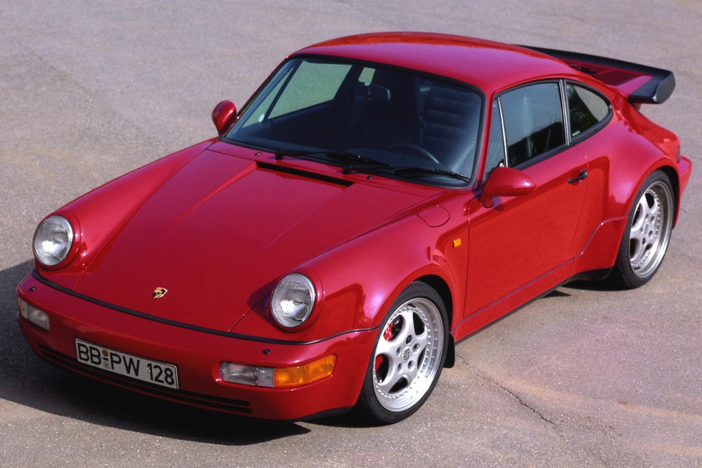 PORSCHE 911