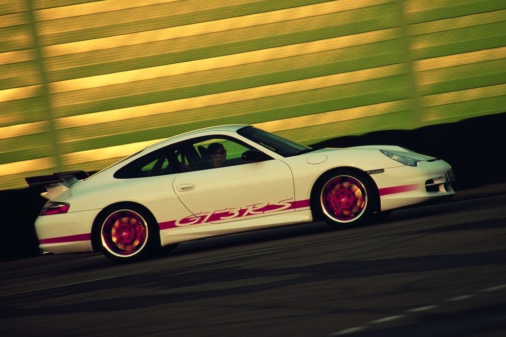 PORSCHE 911