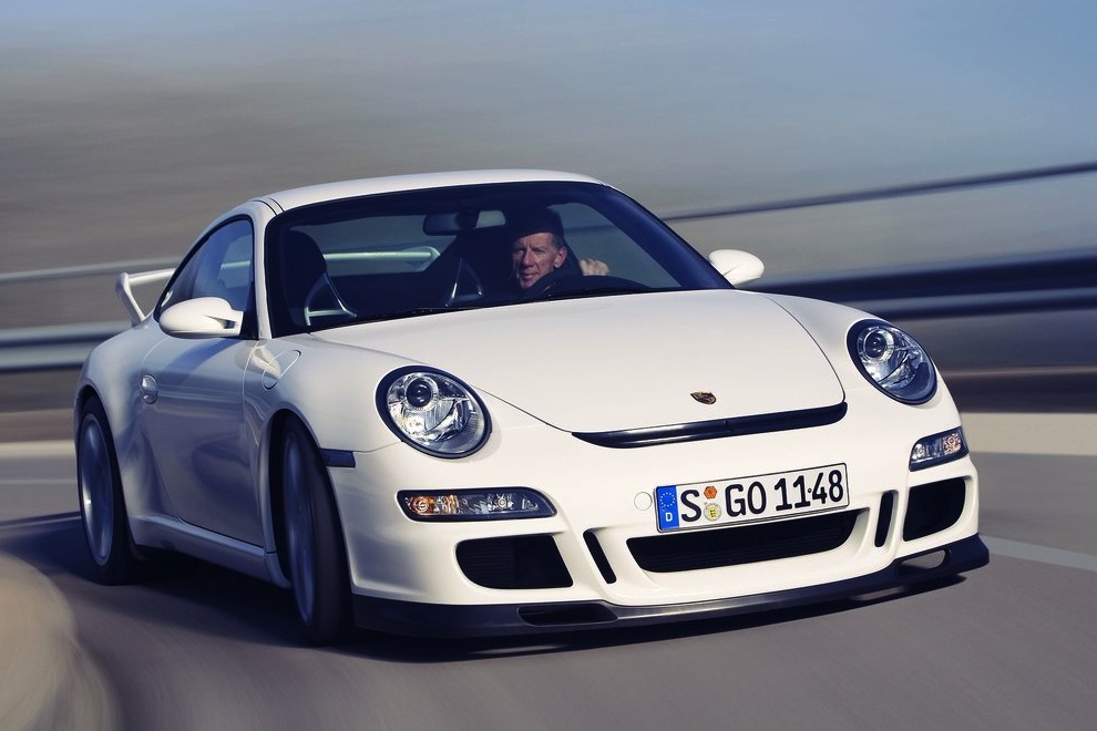 PORSCHE 911