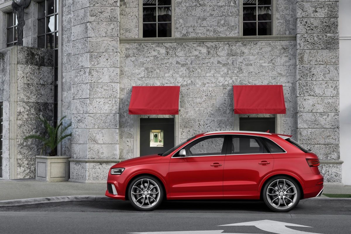 AUDI Q3