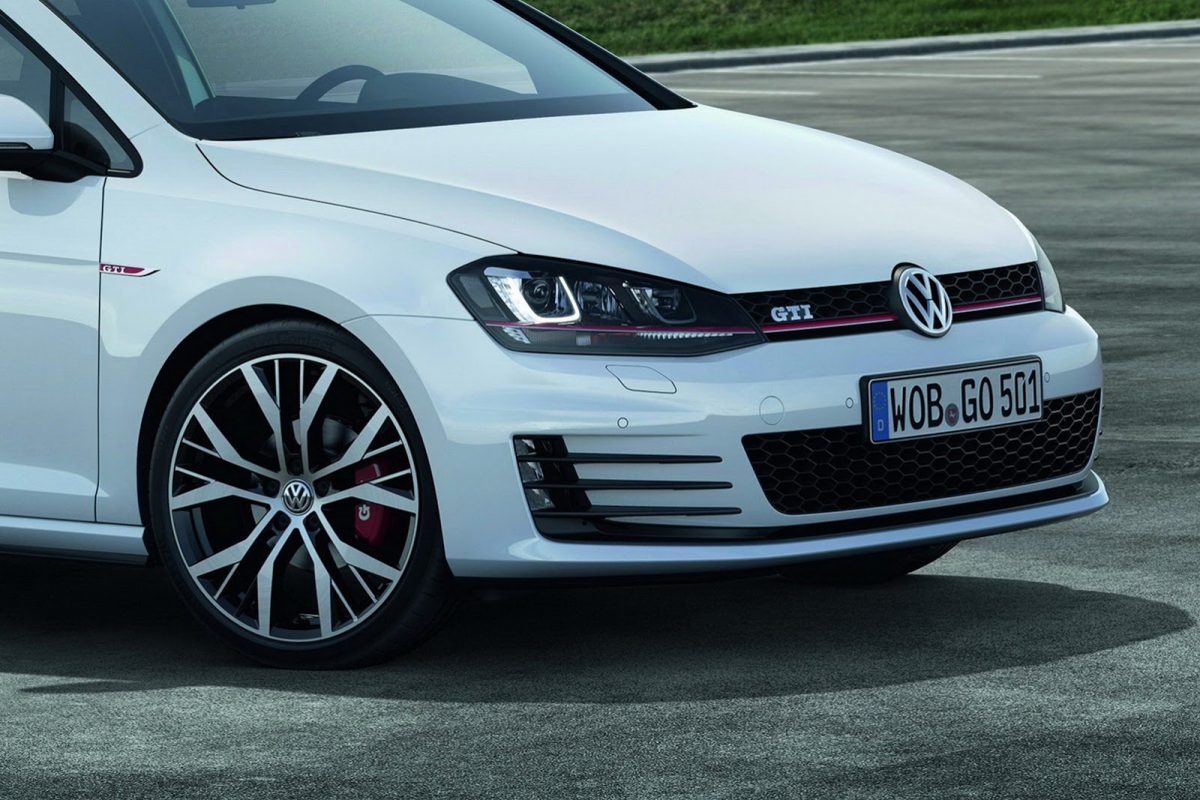 VOLKSWAGEN GOLF VII