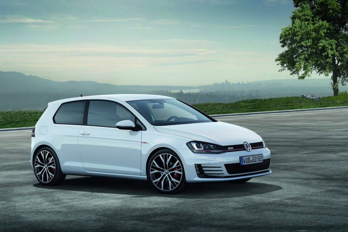 VOLKSWAGEN GOLF VII