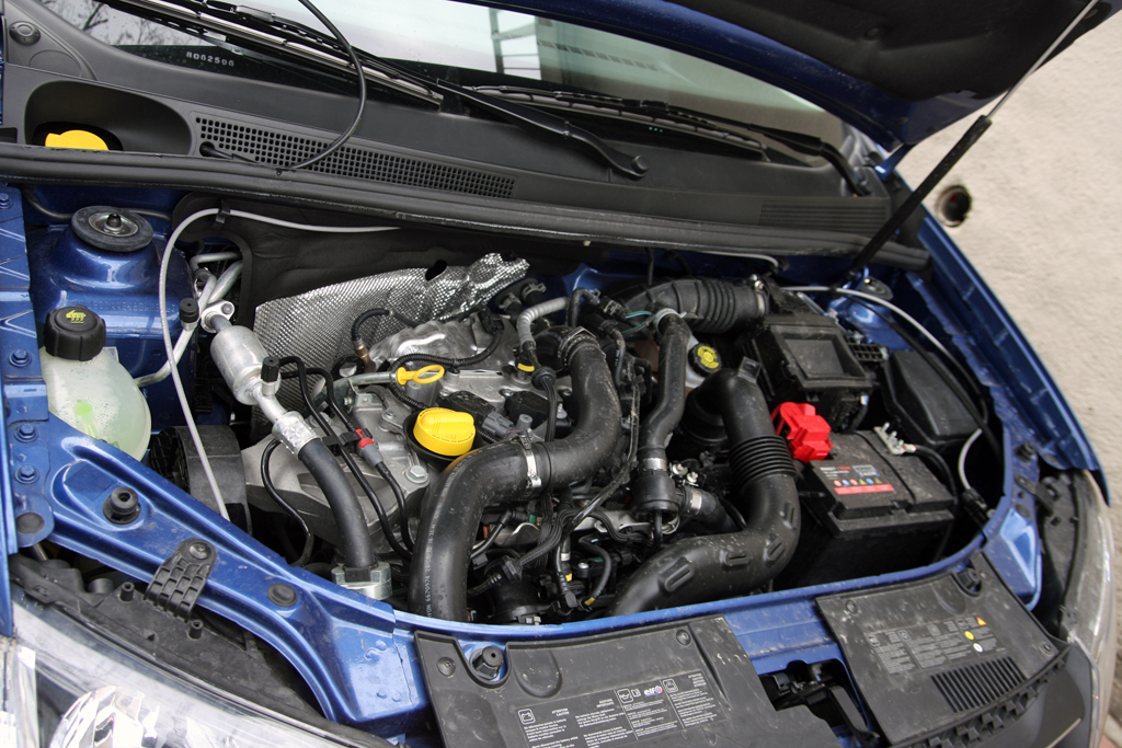 DACIA SANDERO