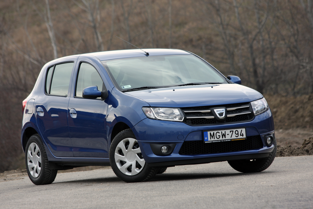DACIA SANDERO