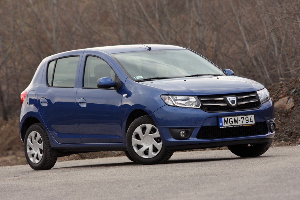 DACIA SANDERO