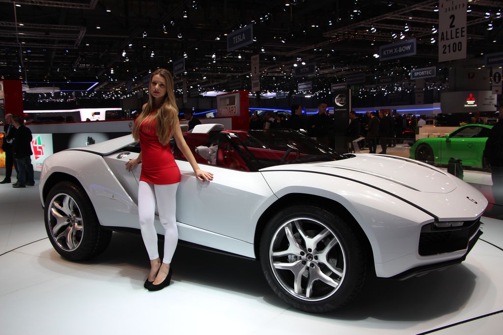 LAMBORGHINI