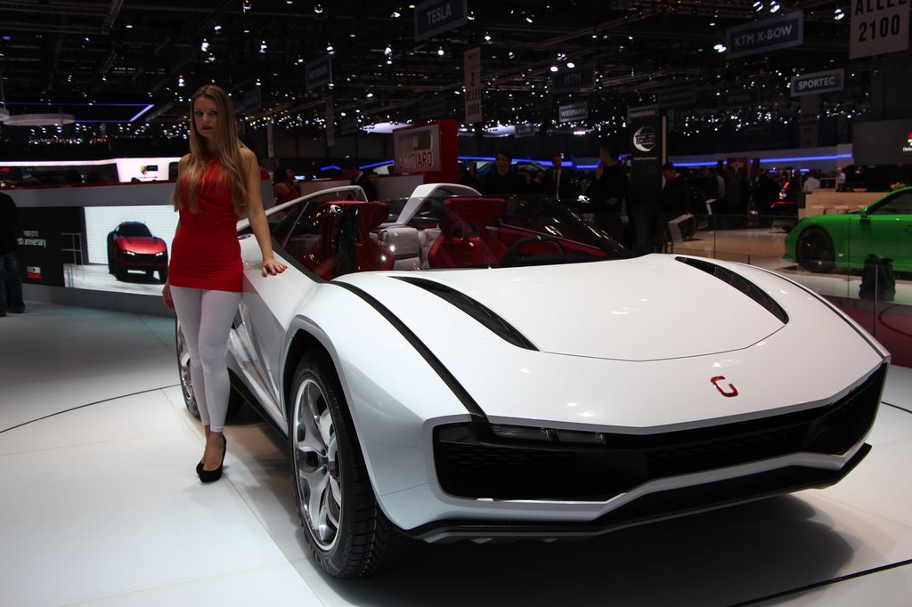 LAMBORGHINI