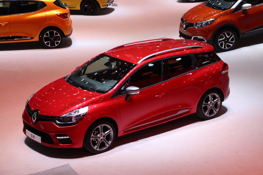 RENAULT CLIO
