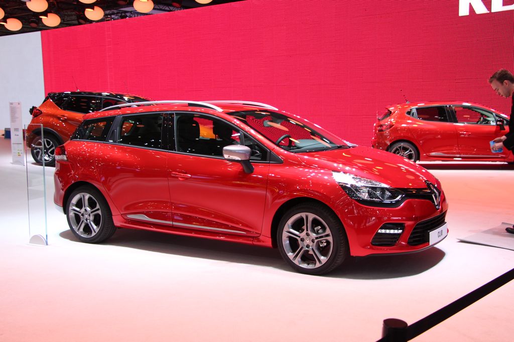 RENAULT CLIO