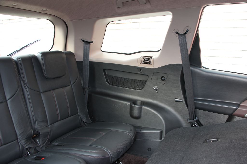 MAHINDRA XUV500