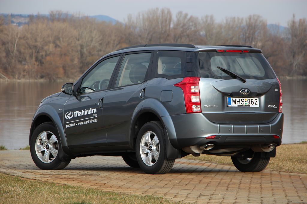 MAHINDRA XUV500
