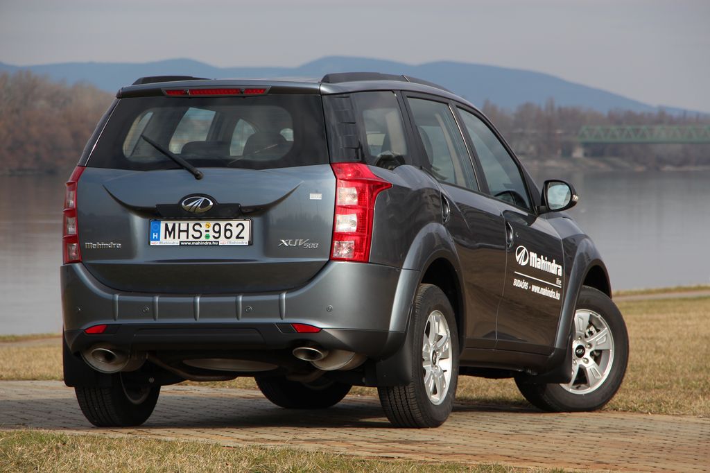 MAHINDRA XUV500
