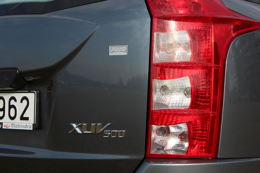 MAHINDRA XUV500