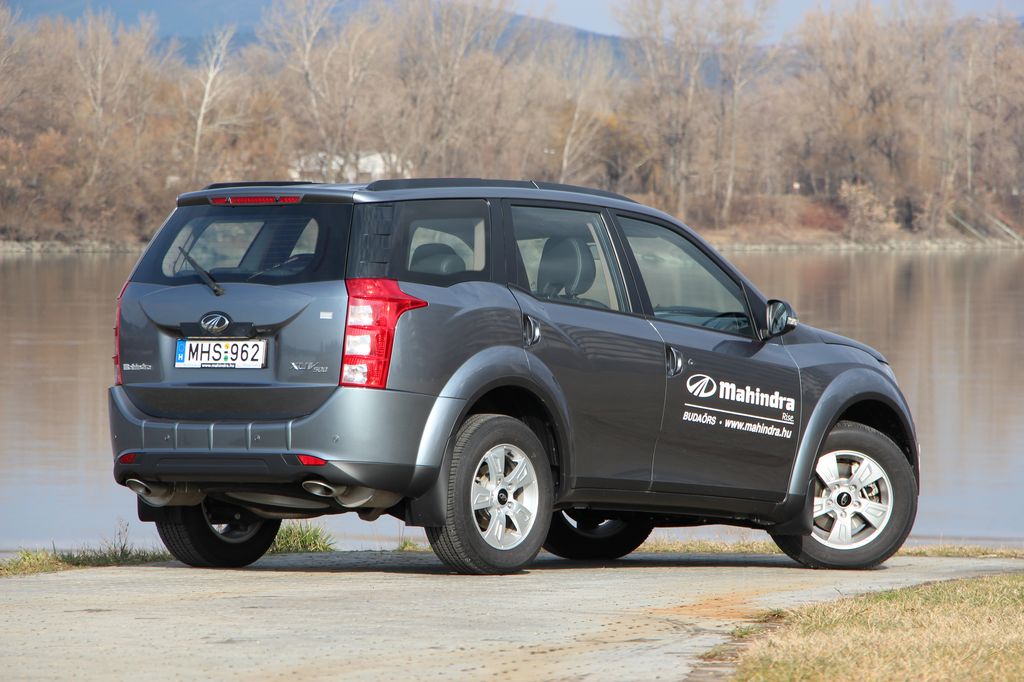 MAHINDRA XUV500