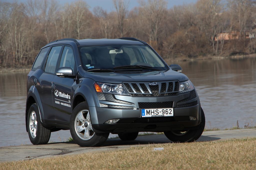 MAHINDRA XUV500