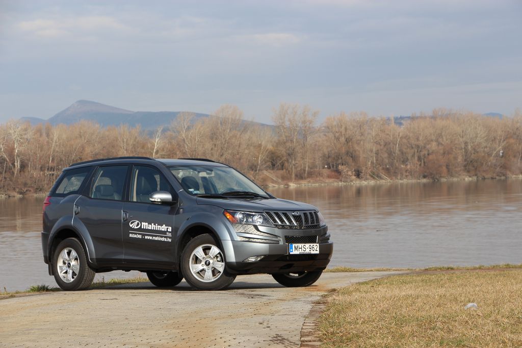 MAHINDRA XUV500