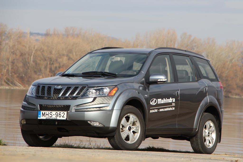 MAHINDRA XUV500