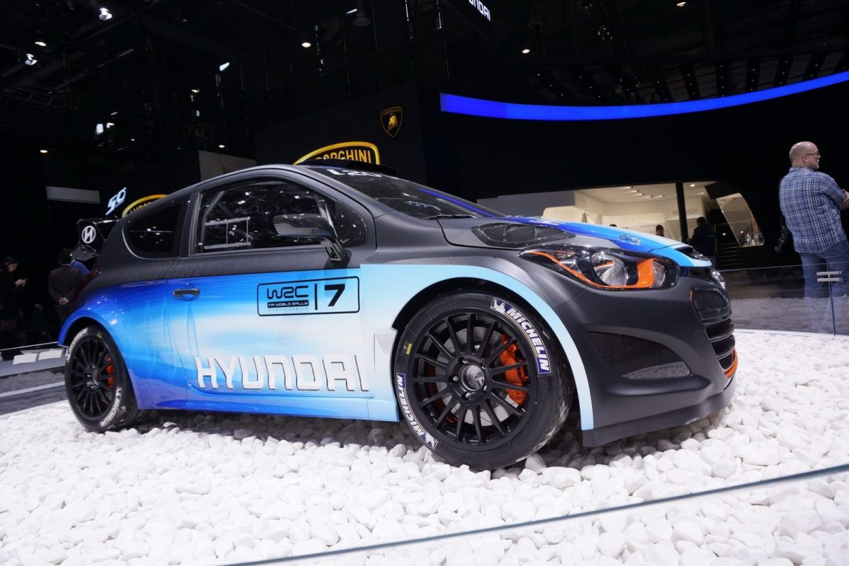 HYUNDAI