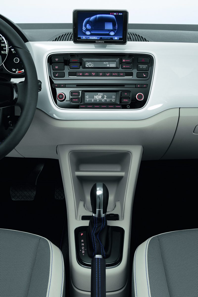 VOLKSWAGEN UP