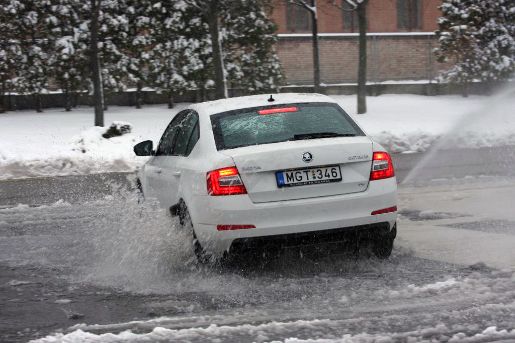 SKODA OCTAVIA