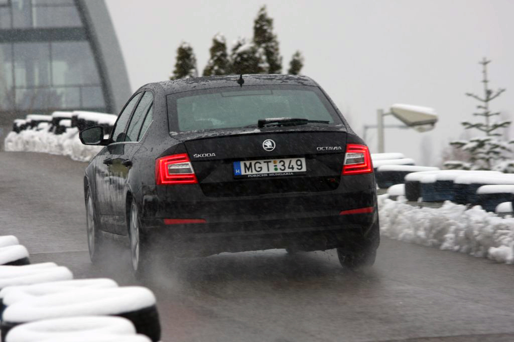 SKODA OCTAVIA