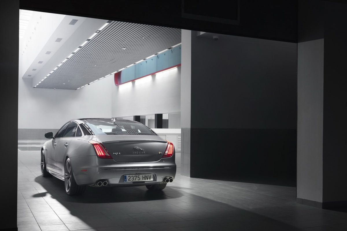 JAGUAR XJ