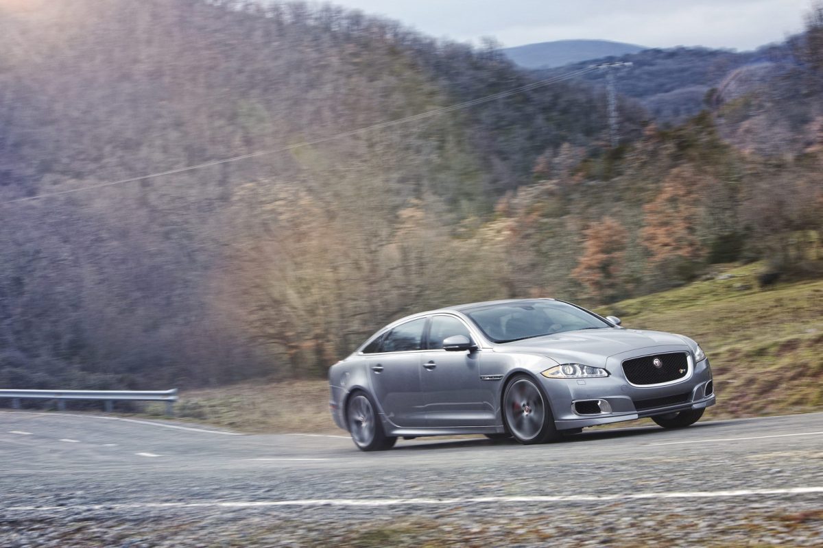 JAGUAR XJ