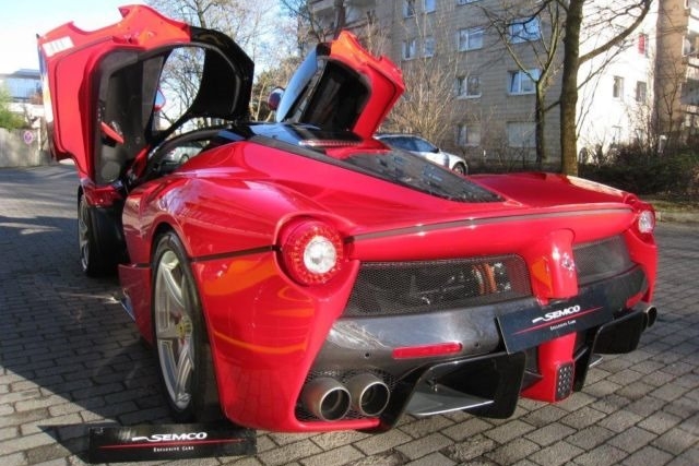 FERRARI
