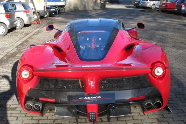 FERRARI