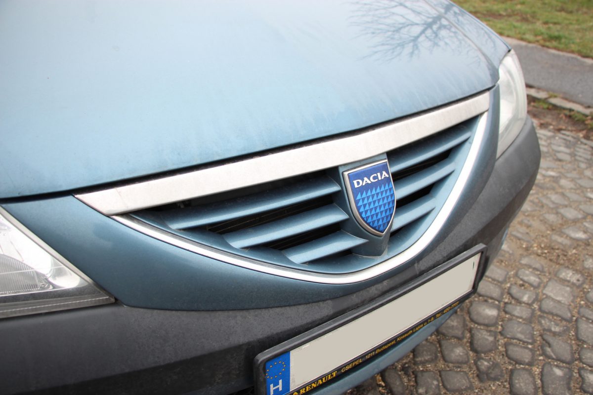 DACIA LOGAN