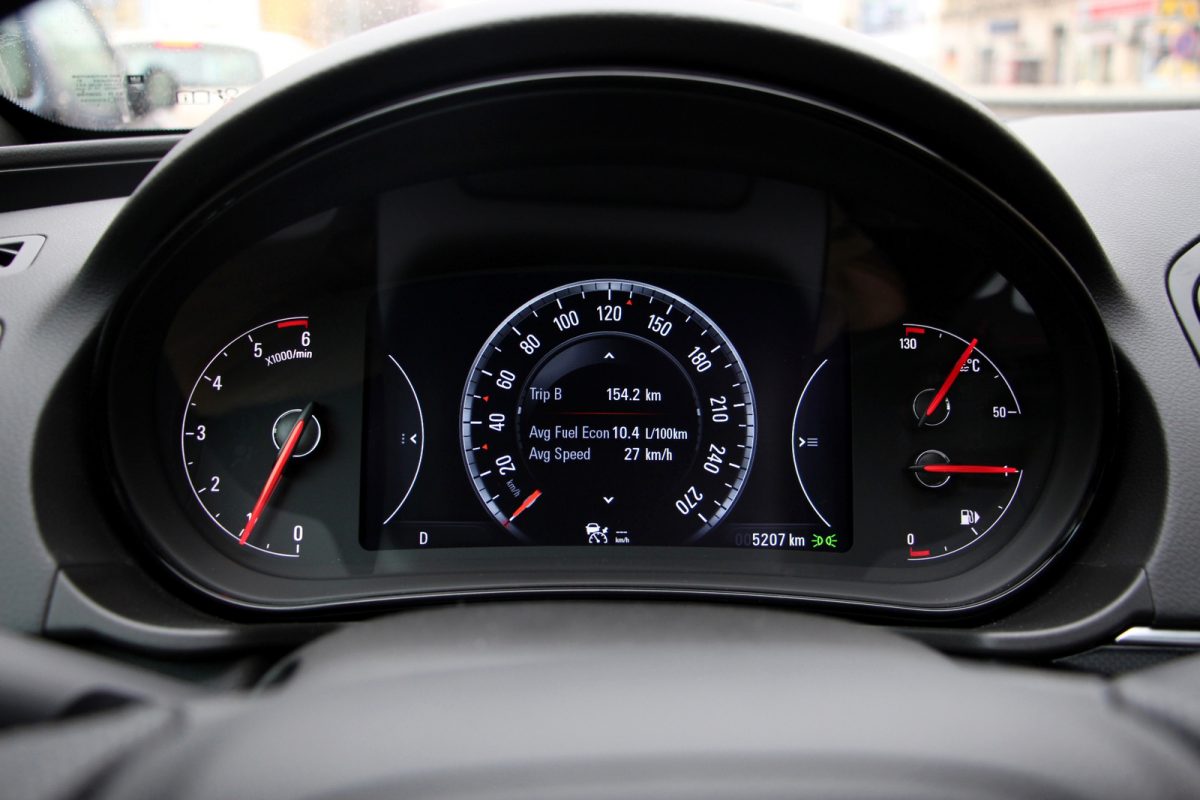 OPEL INSIGNIA