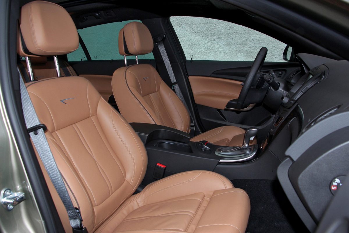 OPEL INSIGNIA