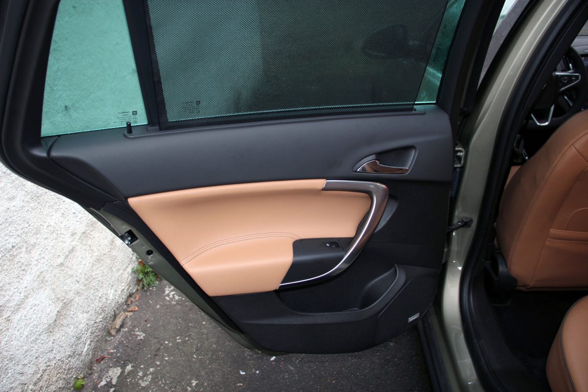 OPEL INSIGNIA