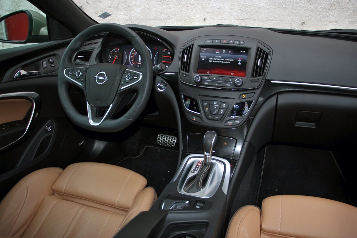 OPEL INSIGNIA