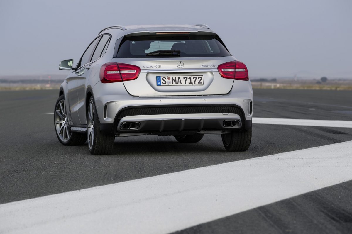 MERCEDES-BENZ GLA-OSZTÁLY