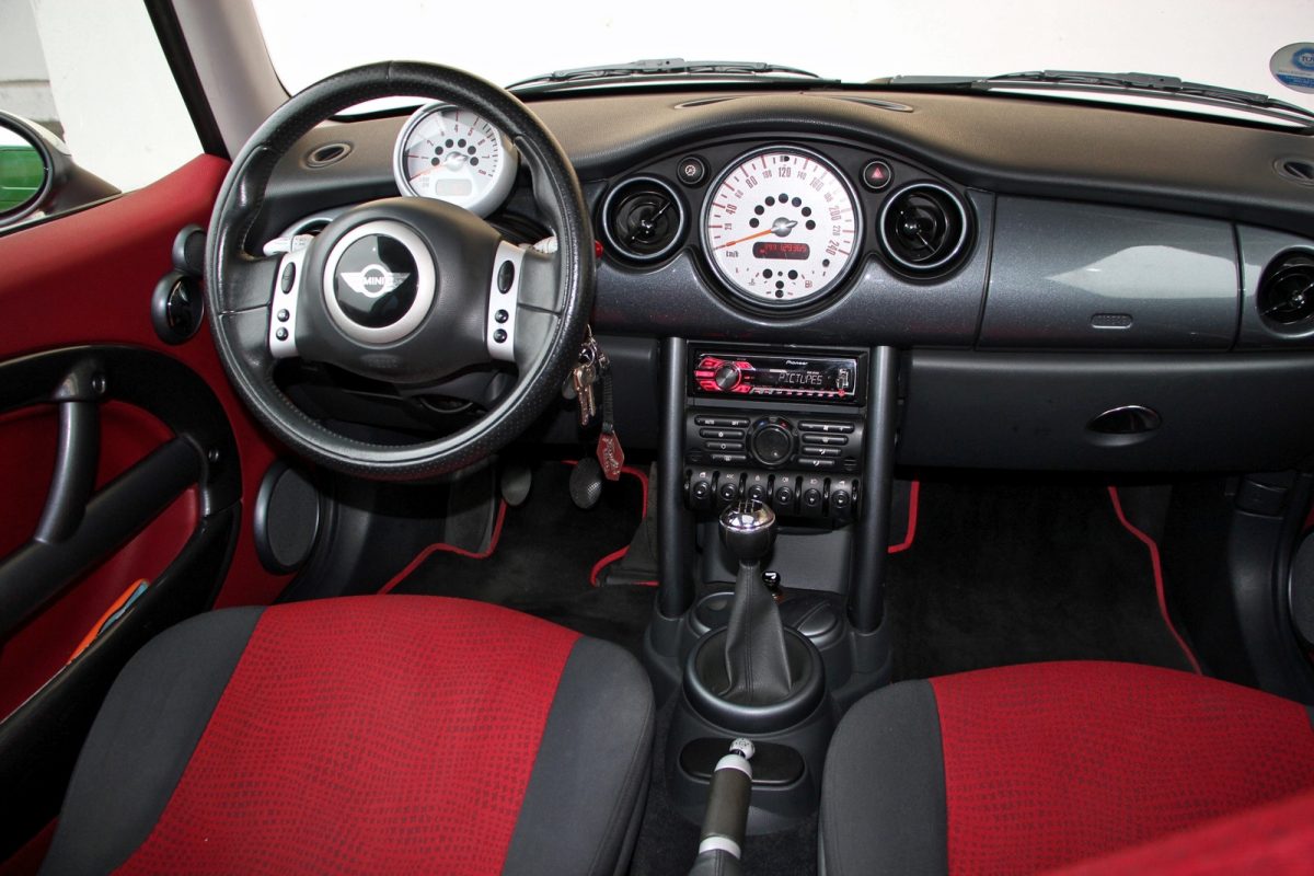 MINI COOPER