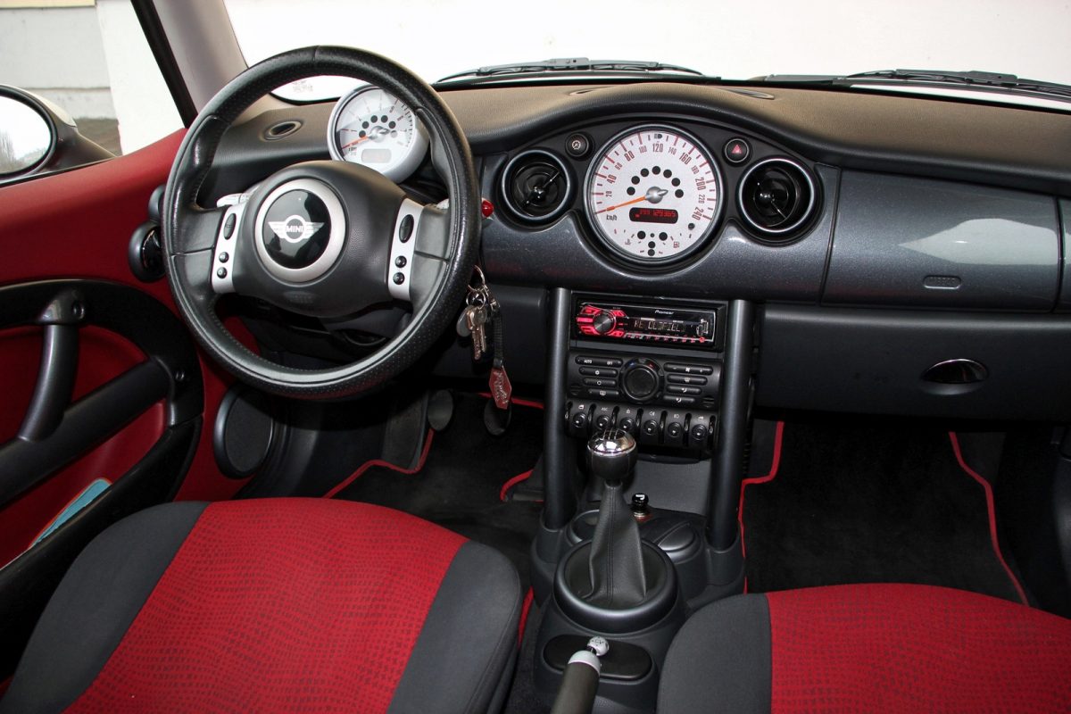 MINI COOPER