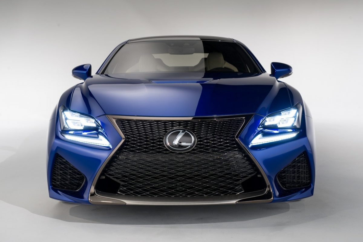 LEXUS