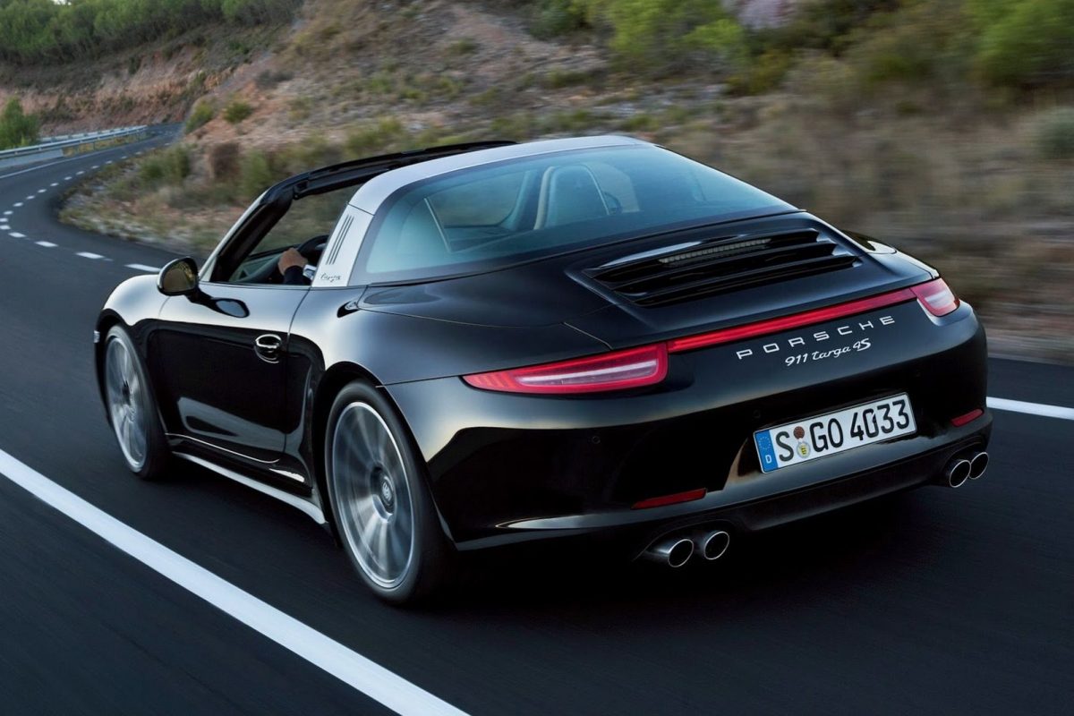 PORSCHE