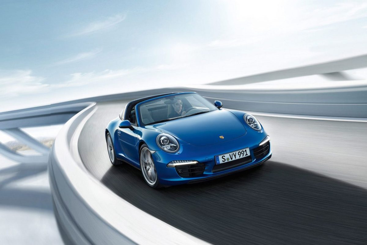 PORSCHE