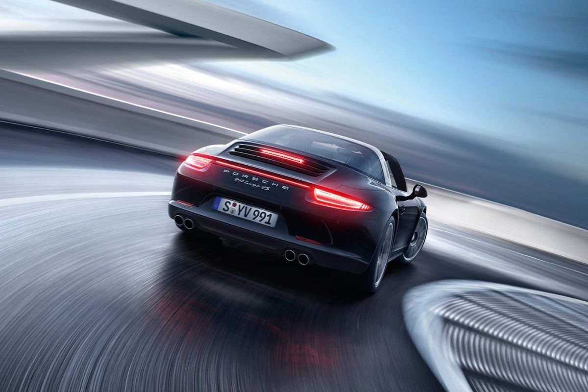 PORSCHE